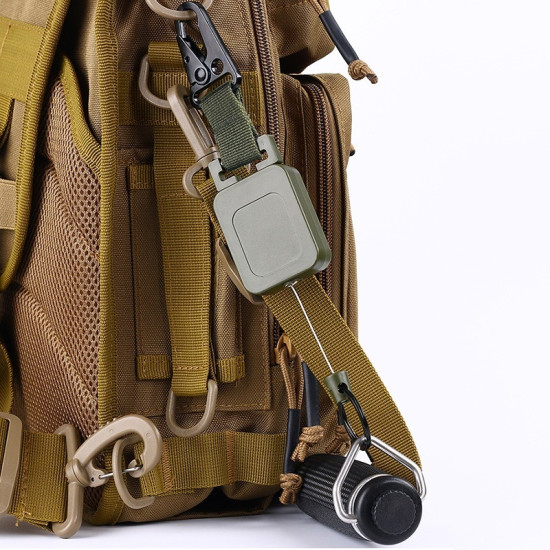 High Quality Multi-purpose Backpack Hooks Retractable Fishing Accessories