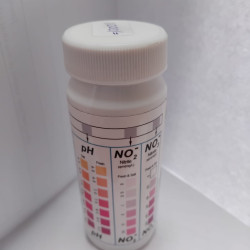 AQUARIUM TEST STRIPS