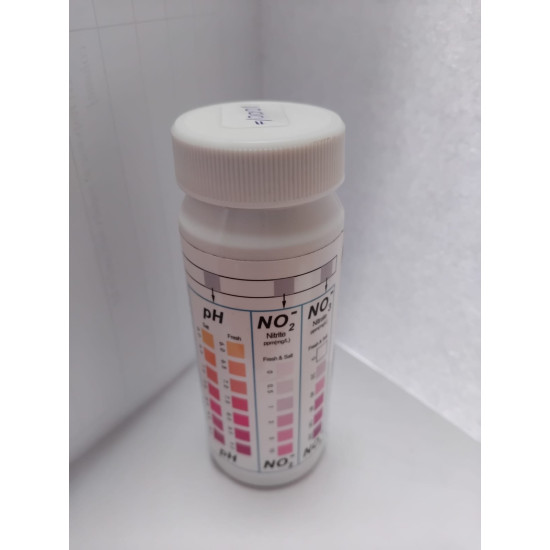 AQUARIUM TEST STRIPS