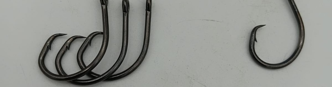 FISHING HOOKS