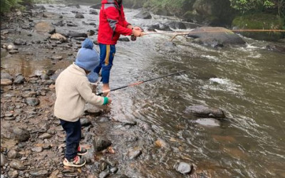 Fly fishing In Mathioya River