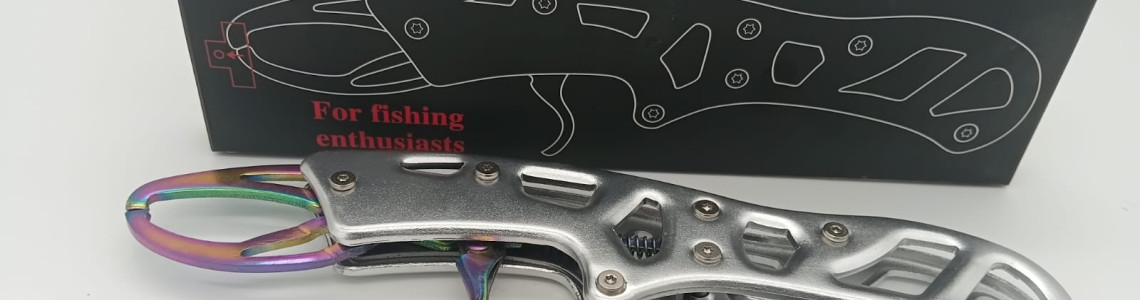 FISH LIP TOOL