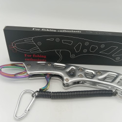 FISH LIP TOOL