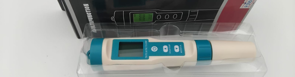 MULTI FUNCTION WATER QUALITY METER